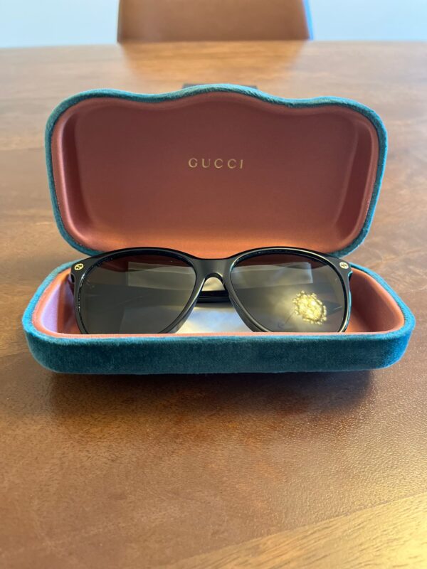 Gucci<br>Solglasögon